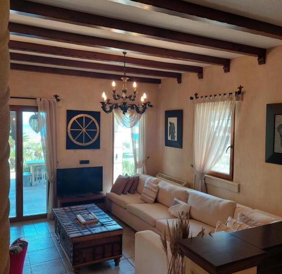ویلای 1 خوابه با چشم‌انداز دریا, Casa Dell Arte Hotel Of Arts & Leisure
