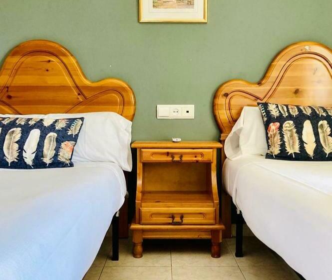 חדר סטנדרט, Hostal Venta De Valcorba