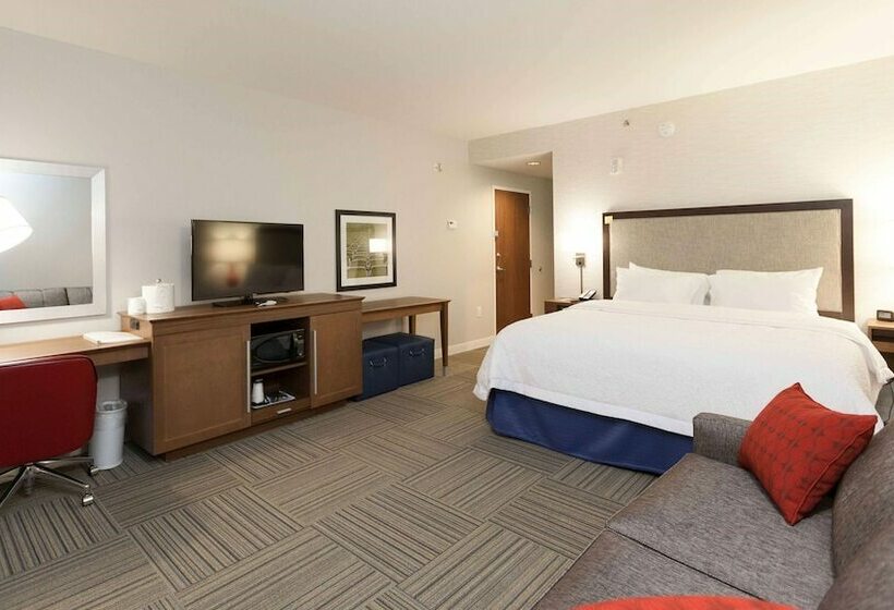 Номер Стандарт Кровать Кинг Адаптированный для Инвалидов, Hampton Inn Emerson Lakepoint