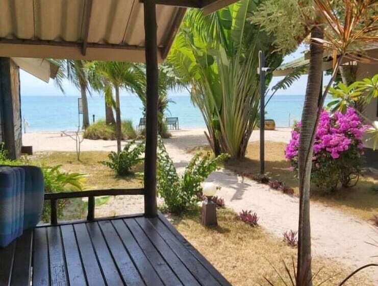 Хижина, Phangan Beach Resort