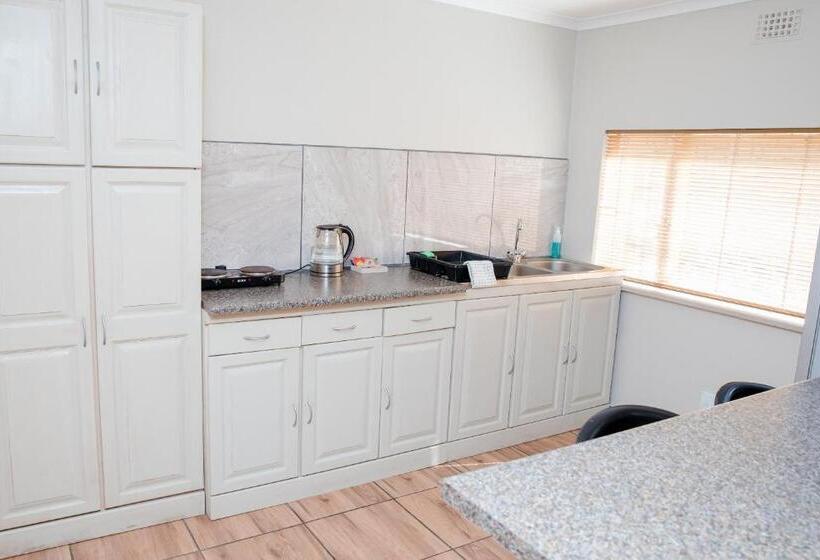 Номер Стандарт, 85 Ehmke Guesthouse