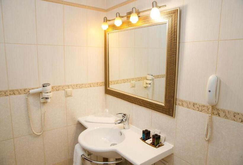 Номер Стандарт Трехместный, Select