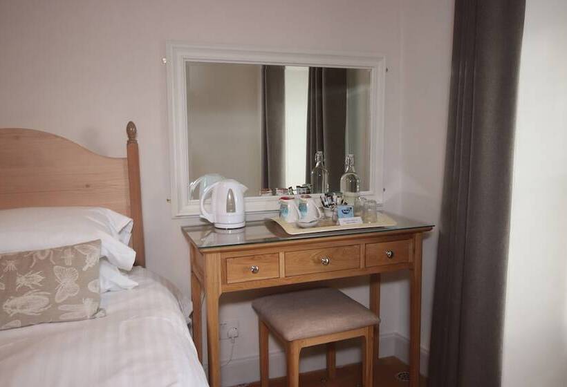 Номер Стандарт Вид на Сад, Inglestone House Guest House