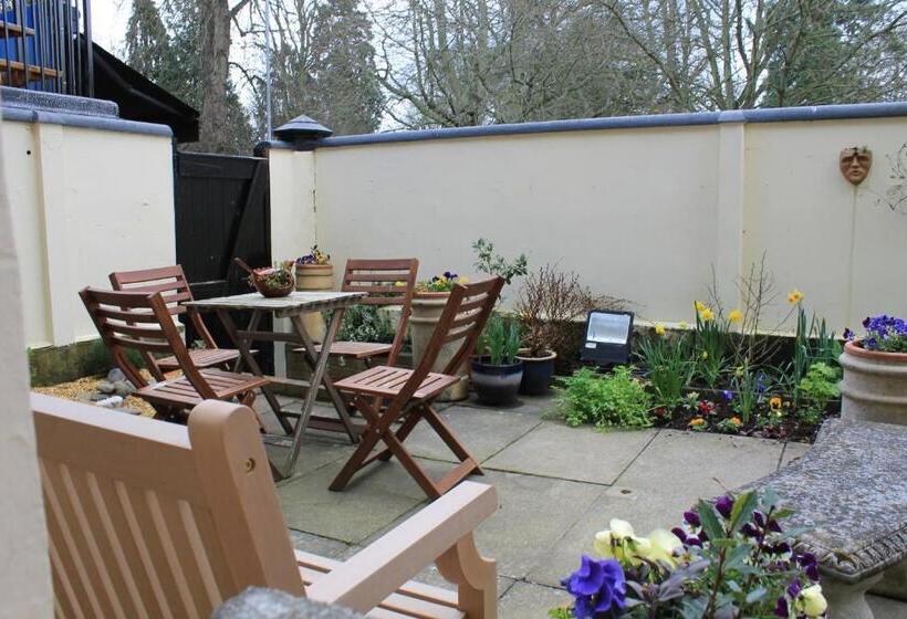 Номер Стандарт Адаптированный для Инвалидов, Inglestone House Guest House