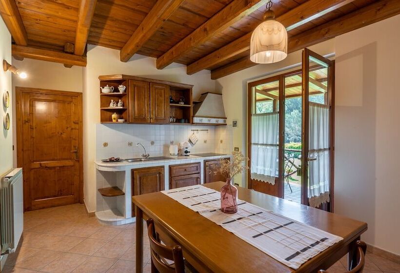 Семейные Апартаменты, Agriturismo Valleverde