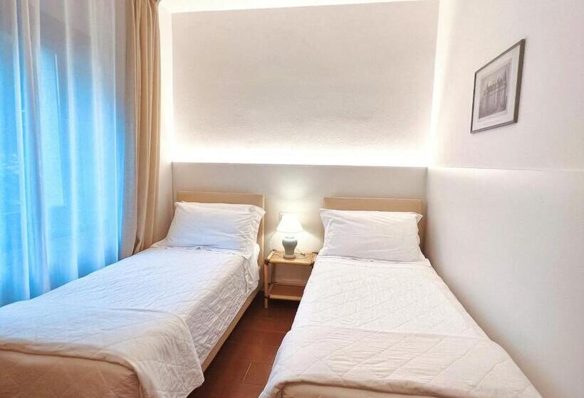 Apartament 2 Sypialnie, Villa Phoenix   Lake Apartments