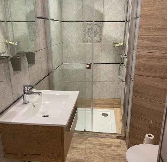 Номер Стандарт Трехместный, Chambres D’hôtes Plateau Des Mille étangs