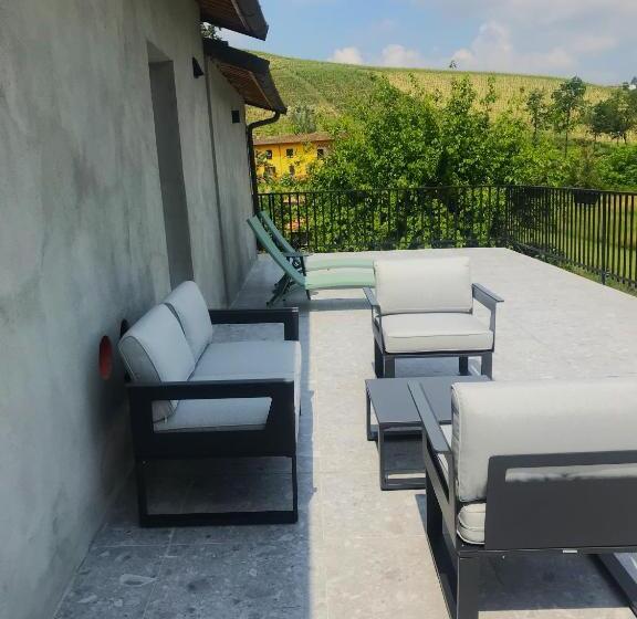 اتاق لوکس با بالکن, Sotto La Vigna Charm Stay Adult Only Vacation Balcony Suite