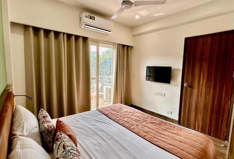 اتاق لوکس, Residences By Hotel Limon, Sector 45 Gurgaon