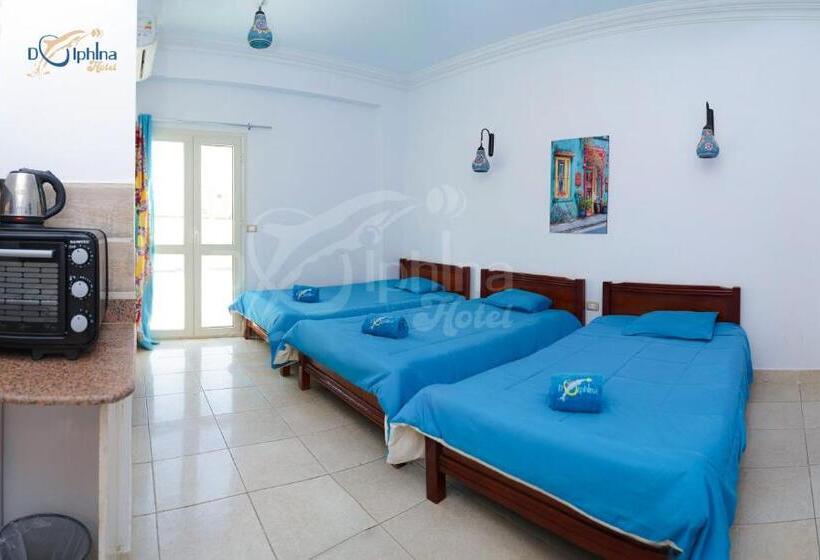 חדר סטנדרט לשלושה, Dolphina Hotel & Restaurant