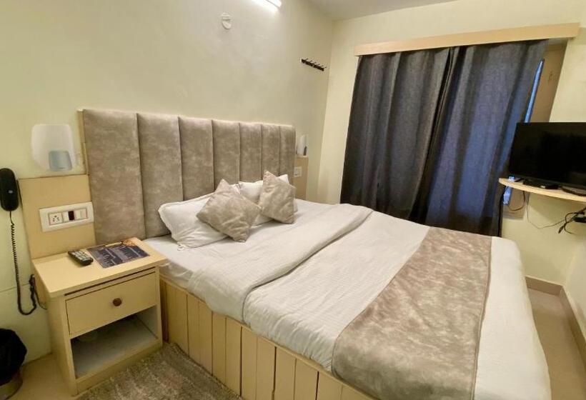 Номер Basic, New Meadows View
