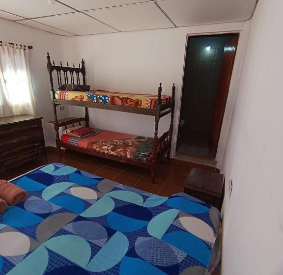 ファミリールーム, Hostel Verbenita