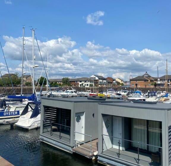 Стандартный Номер Кровать Кинг, Rooms At Penarth Marina