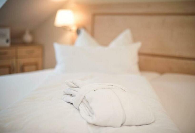Номер Стандарт, Landhotel Bad Dürrenberg