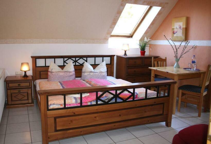 Номер Стандарт с Балконом, Pension Landhaus Teichgraf