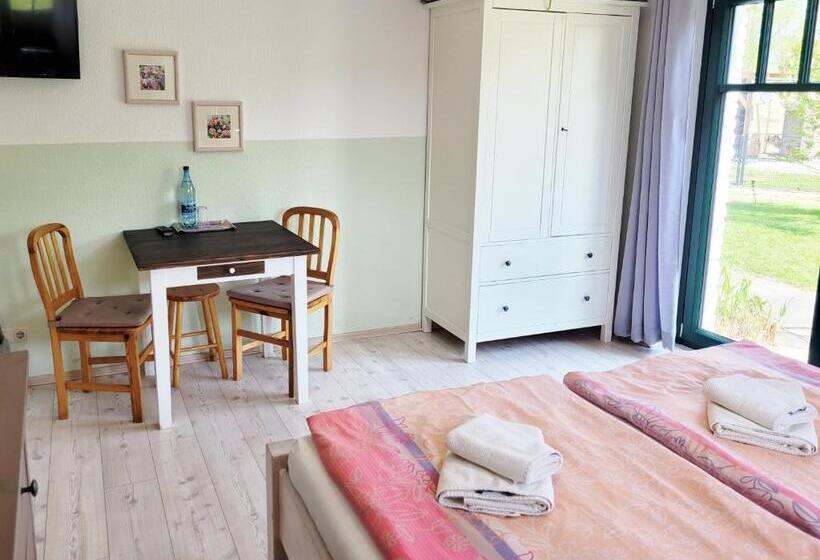 Номер Стандарт с Террасой, Pension Landhaus Teichgraf