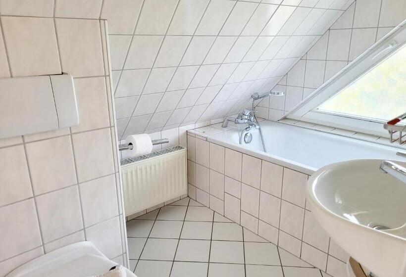 Номер Стандарт Индивидуальный с Балконом, Pension Landhaus Teichgraf