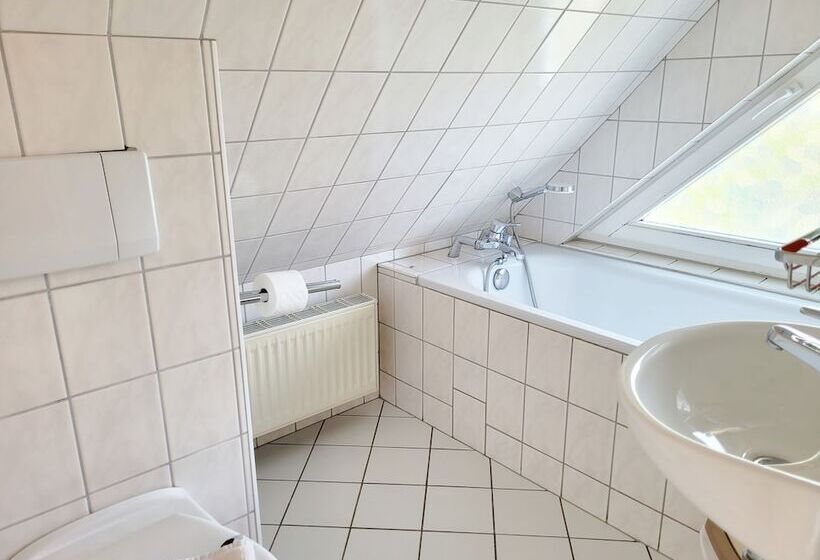 Номер Стандарт Индивидуальный с Балконом, Pension Landhaus Teichgraf