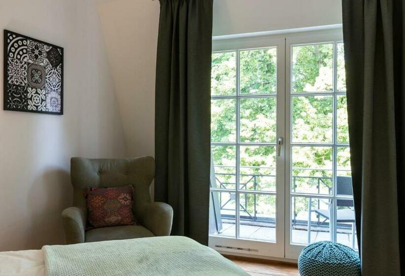 Номер Стандарт Вид на Озеро, Seehotel Villago