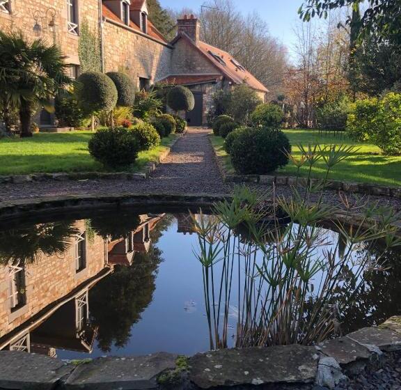 Номер Стандарт, Manoir De La Prise Tarot