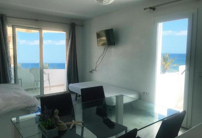آپارتمان 1 خوابه با چشم‌انداز دریا, Thee Ibiza Suites   Ushuaia Beach