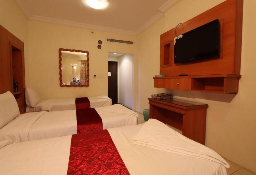 اتاق ساده سه‌ نفره, Aayan Hotel Rooms Al Shasha Close To Free Buses 1close To The Haram