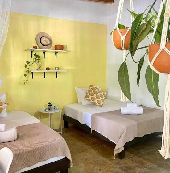 اتاق استاندارد چهار تخته, La Punta Beach House