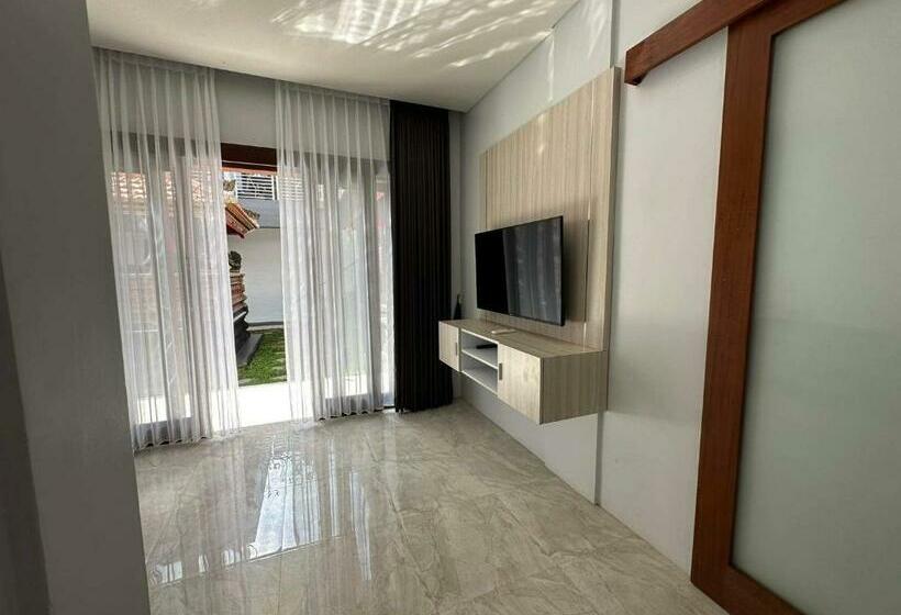آپارتمان 1 خوابه همکف, Anchor Guest Rooms At Dukuh Sagara
