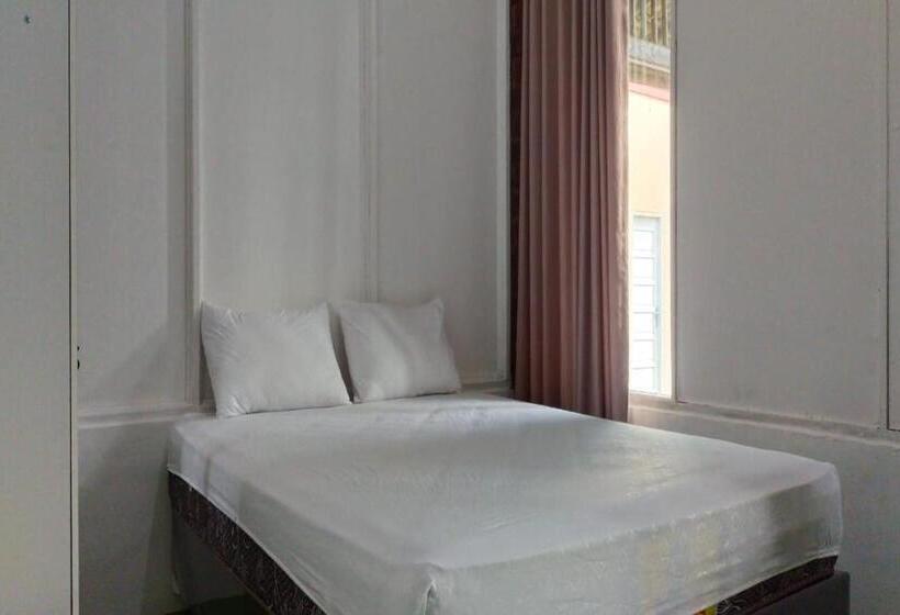 经济房, Spot On 92544 Senja Homestay