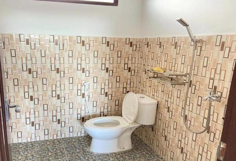 اتاق اکونومی, Spot On 92544 Senja Homestay