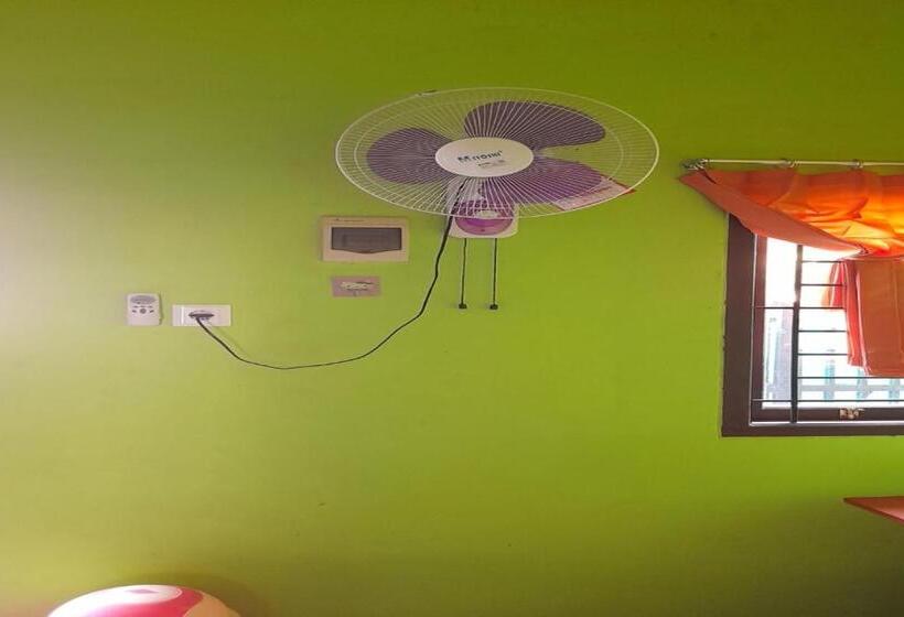 اتاق عادی یک تخته, Spot On 92544 Senja Homestay