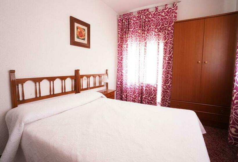 Номер Стандарт, Pension Restaurante Angel