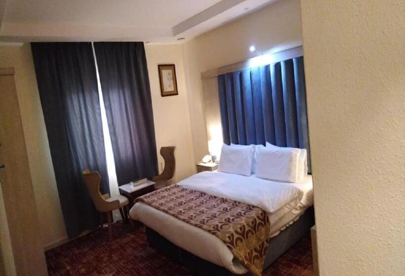 استودیوی استاندارد, سحابة ثلج
