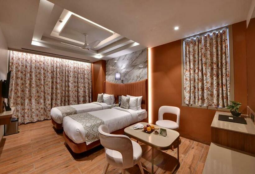 标准间, The Fern Shelter Resort Palghar