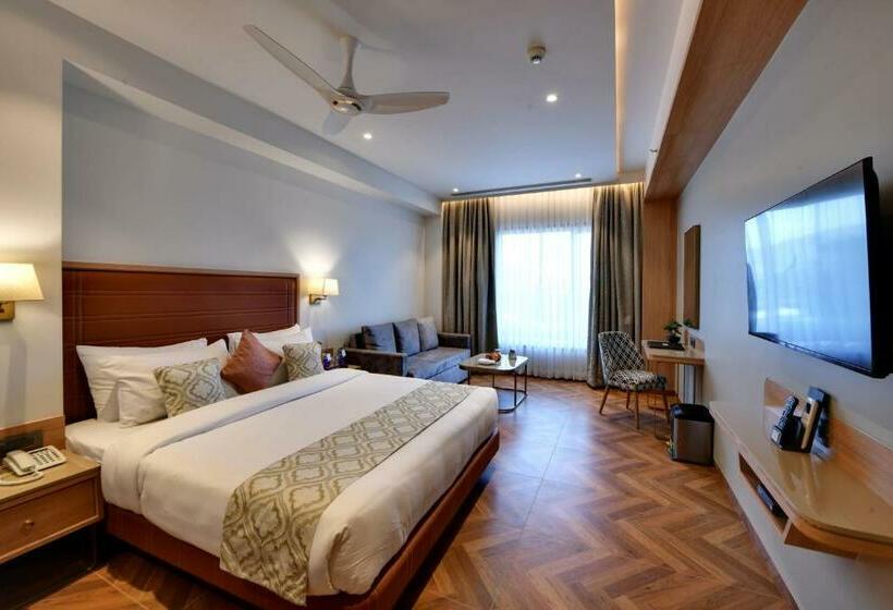 豪华房间, The Fern Shelter Resort Palghar