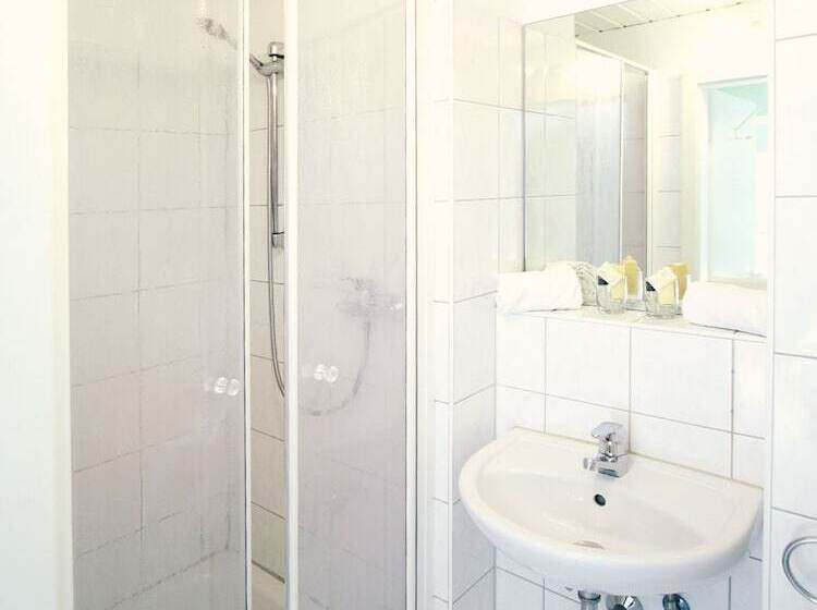 Номер Стандарт Трехместный, Haus Am Bach   Gemütliche Pension