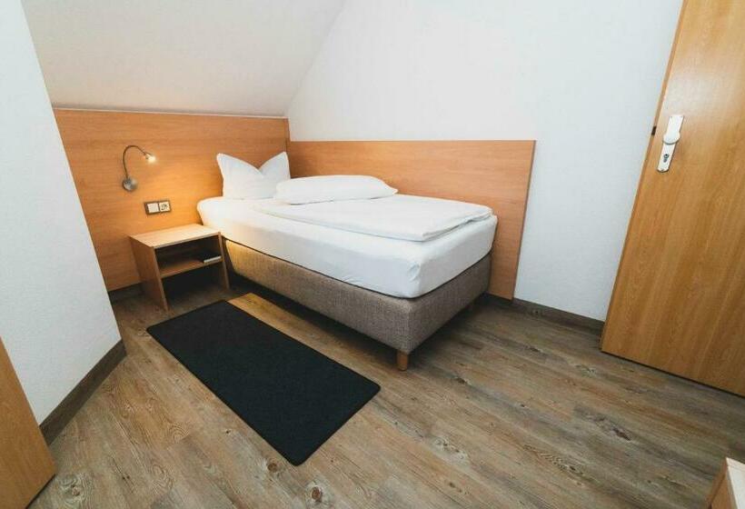 اتاق استاندارد یک نفره, Pension & Restaurant Nordstern