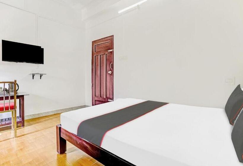 Трехместный Номер Классика, Collection O Royal Tourist Home