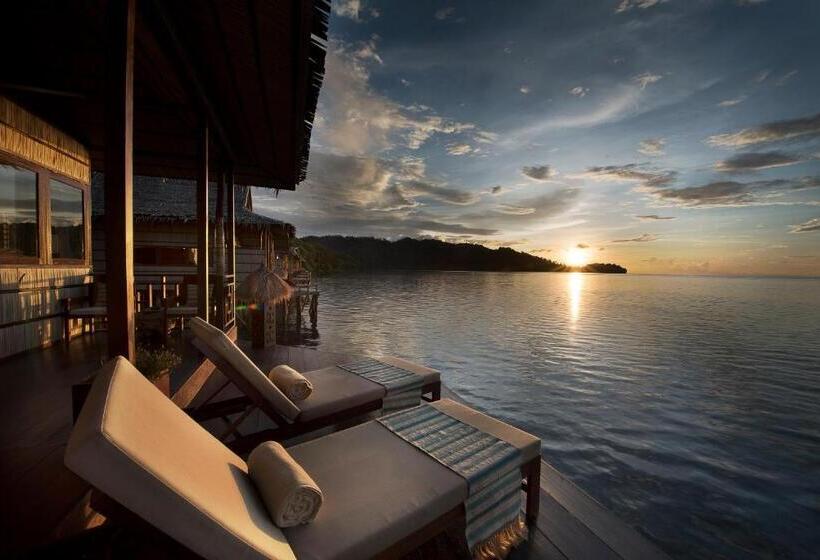 اتاق لوکس, Papua Paradise Eco Resort