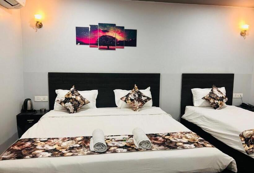 豪华三人间, Jd Grand Inn