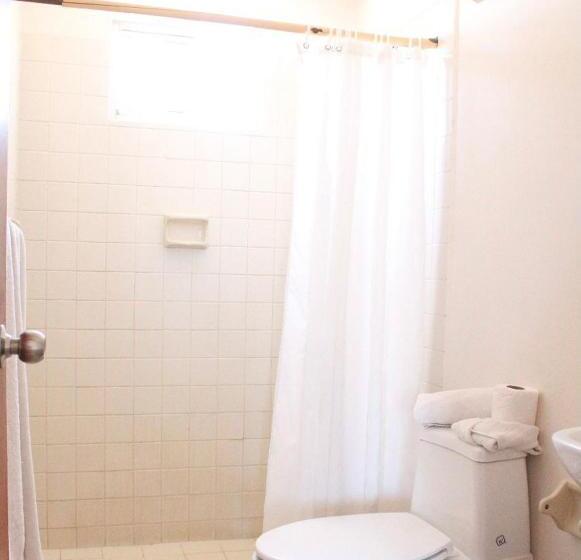 اتاق استاندارد, Empalme Inn