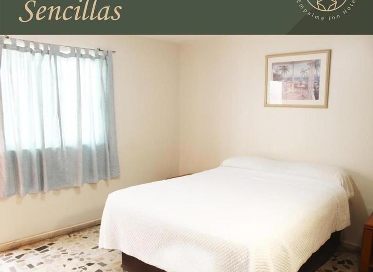 اتاق استاندارد یک نفره, Empalme Inn
