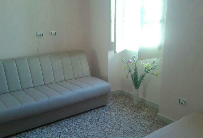 آپارتمان 1 خوابه با چشم‌انداز دریا, Casa Romantica