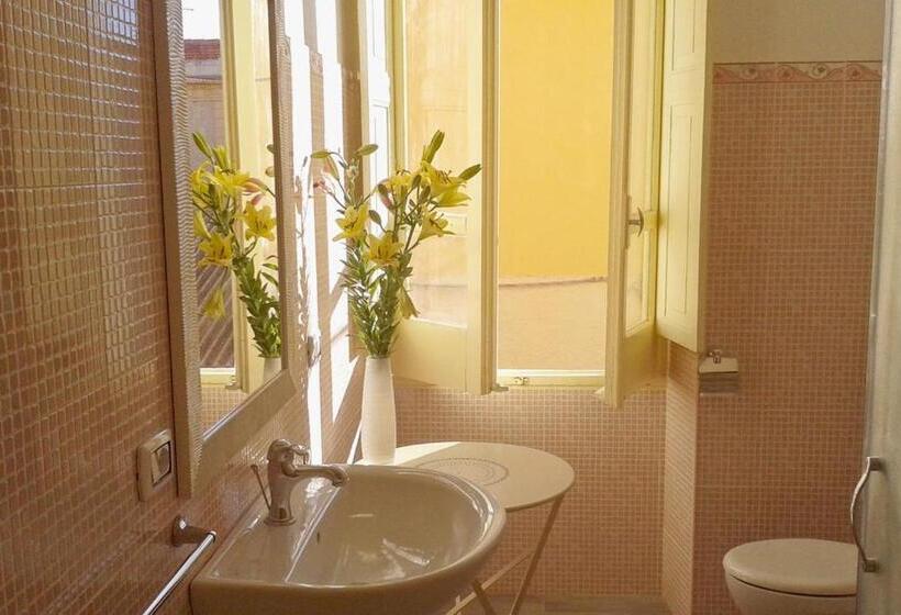 آپارتمان 1 خوابه با چشم‌انداز دریا, Casa Romantica