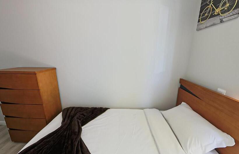Номер Стандарт с Балконом, We Are Hostel