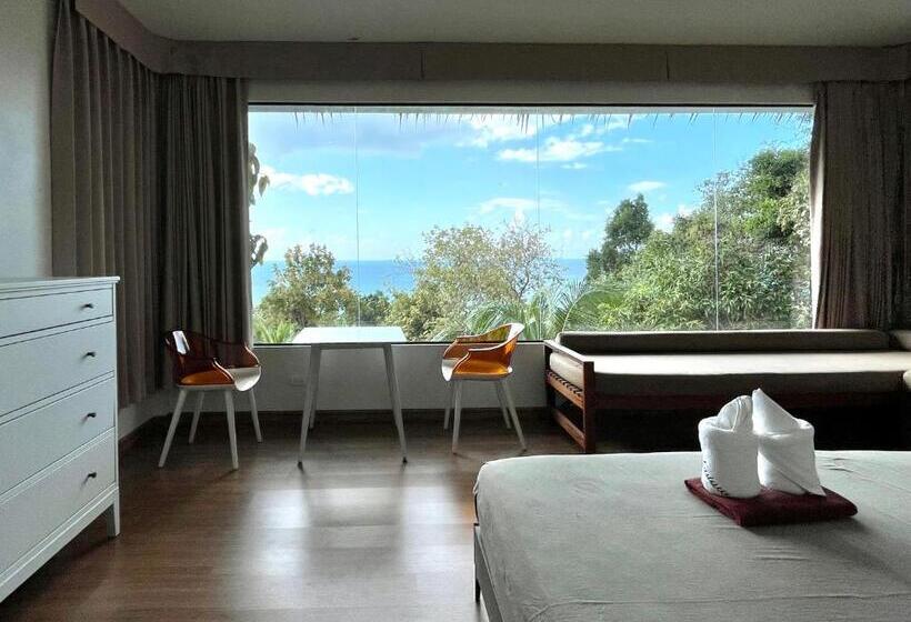 Deluxe Room View Sea with Balcony, Tantawan Sea View Residence 山海居