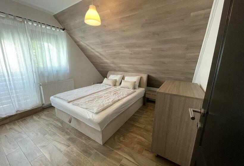 Апартаменты 2 Спальни, New Beachapartman