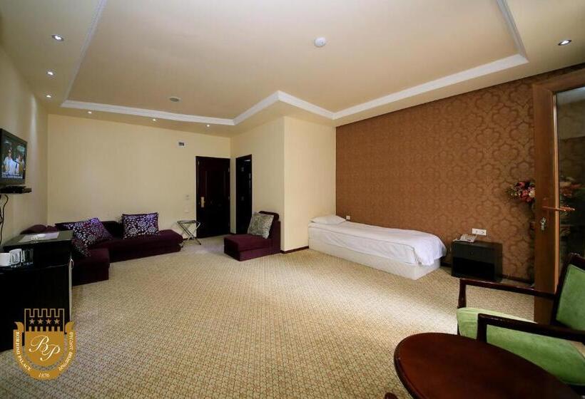 اتاق کلاسیک خانوادگی, Borjomi Palace Health & Spa Center