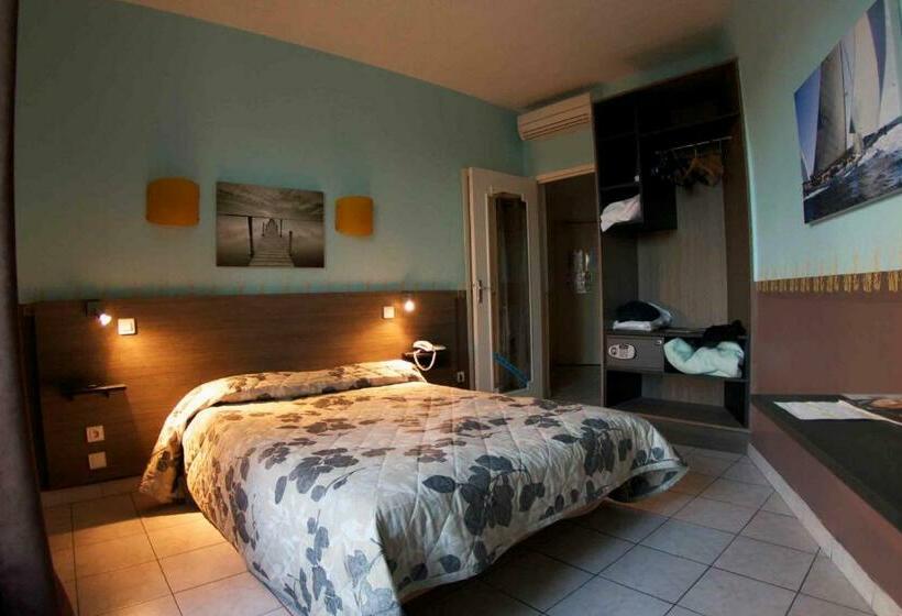Номер Superior, Le Strasbourg