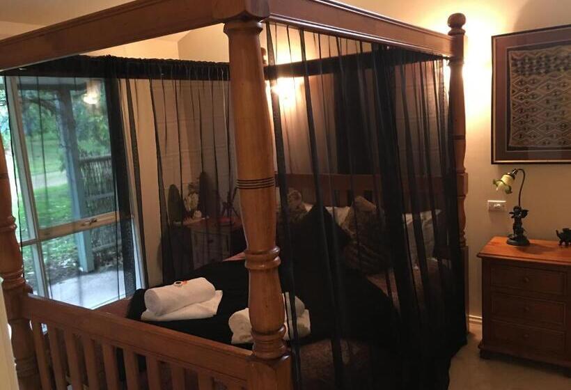 キャビン, Weeroona Bed And Breakfast